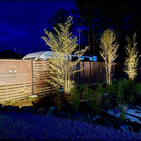 Gramercy Village 山中湖 Glamping &Sauna Yamanakako Exteriör bild