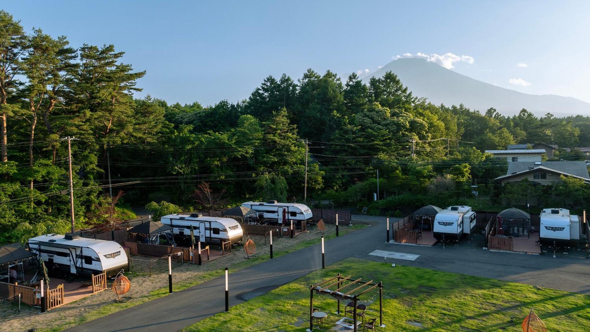 Gramercy Village 山中湖 Glamping &Sauna Yamanakako Exteriör bild