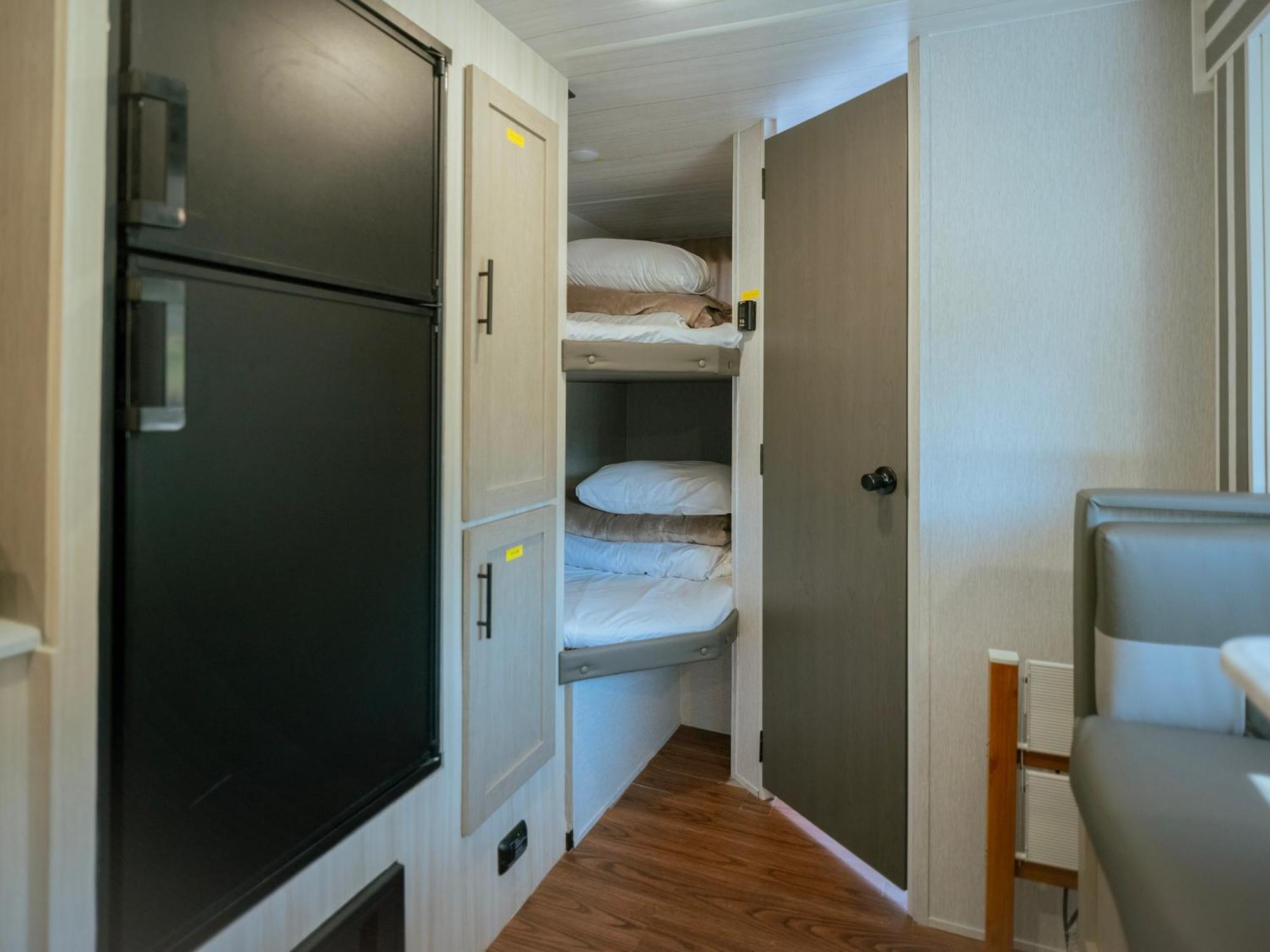 Gramercy Village 山中湖 Glamping &Sauna Yamanakako Exteriör bild